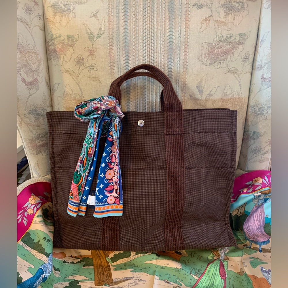 🩷Stunning Hermes Fourre Tote bag. 99% new giftable condition.❤️